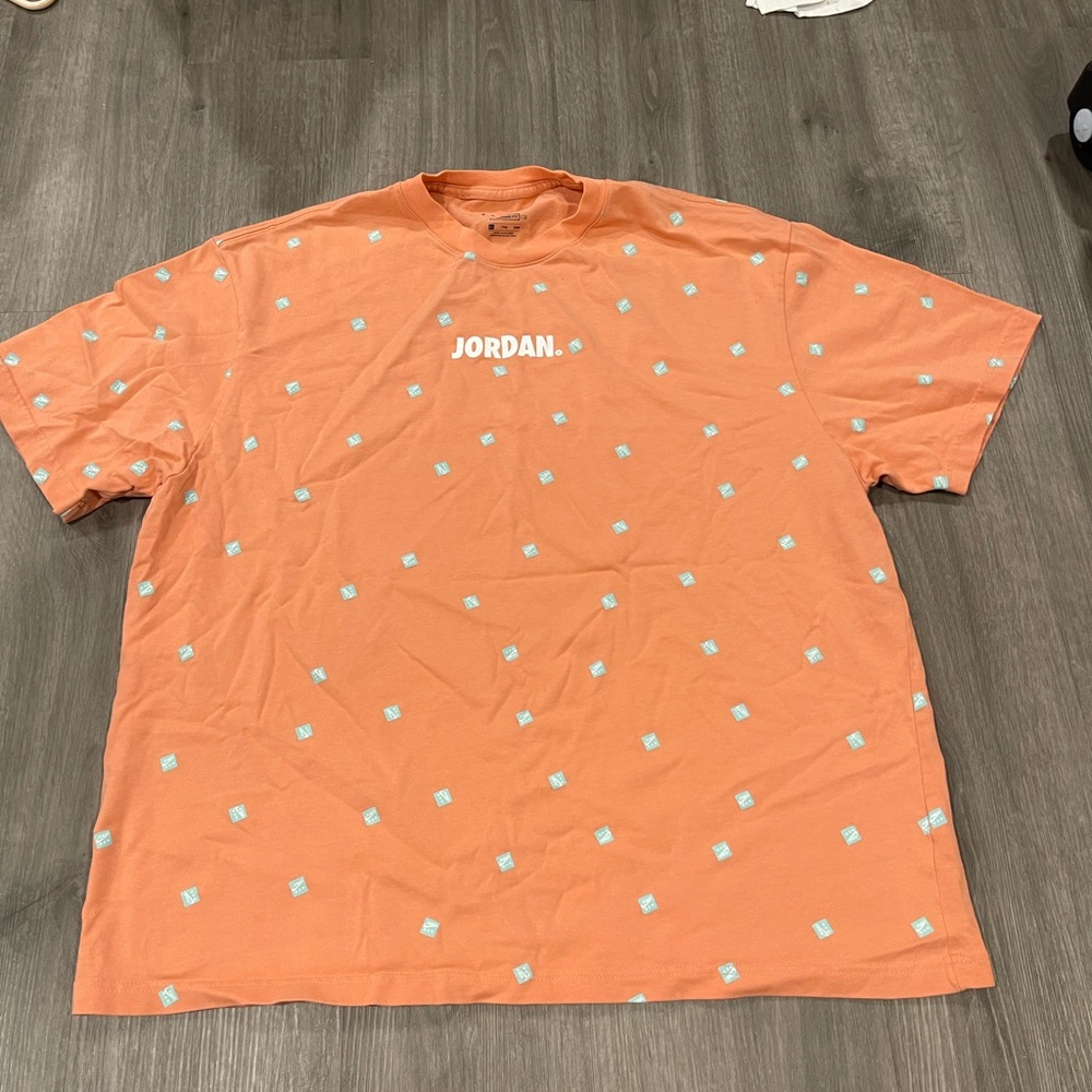 Nike x Jordan Brand T-Shirt Size 2XL color: Peace